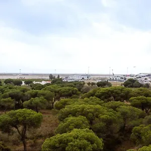 https://blife-rya-private-rooms.hotelaalgarve.com
